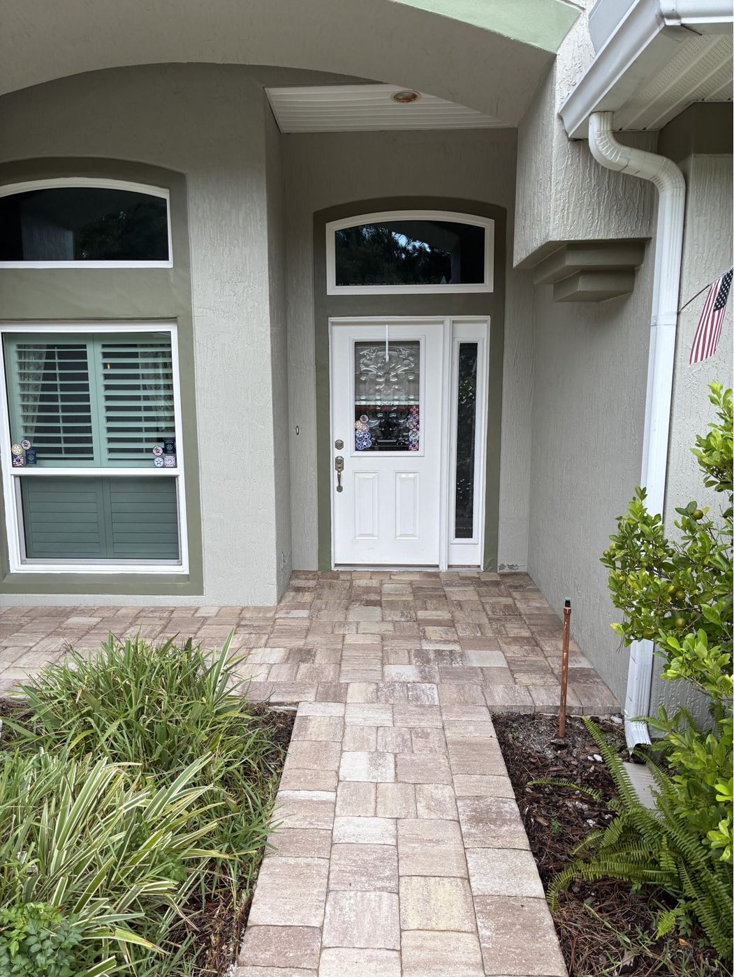 Front entry pavers, after